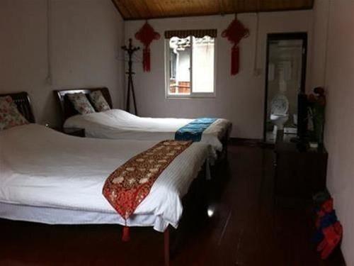 Цзясинь: Guokeju Inn