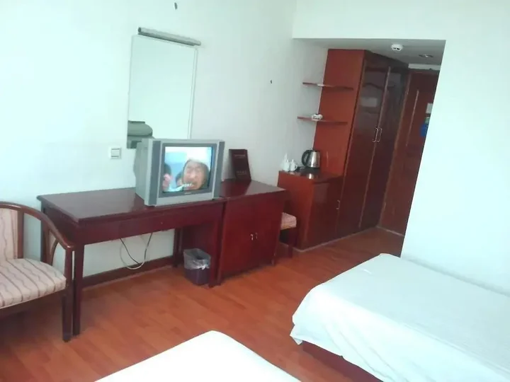 Пэнлай: Shunda Hotel Penglai