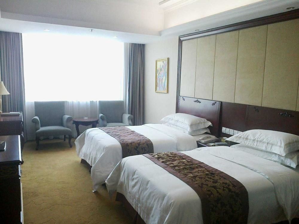 Яньань: Vienna International Hotel