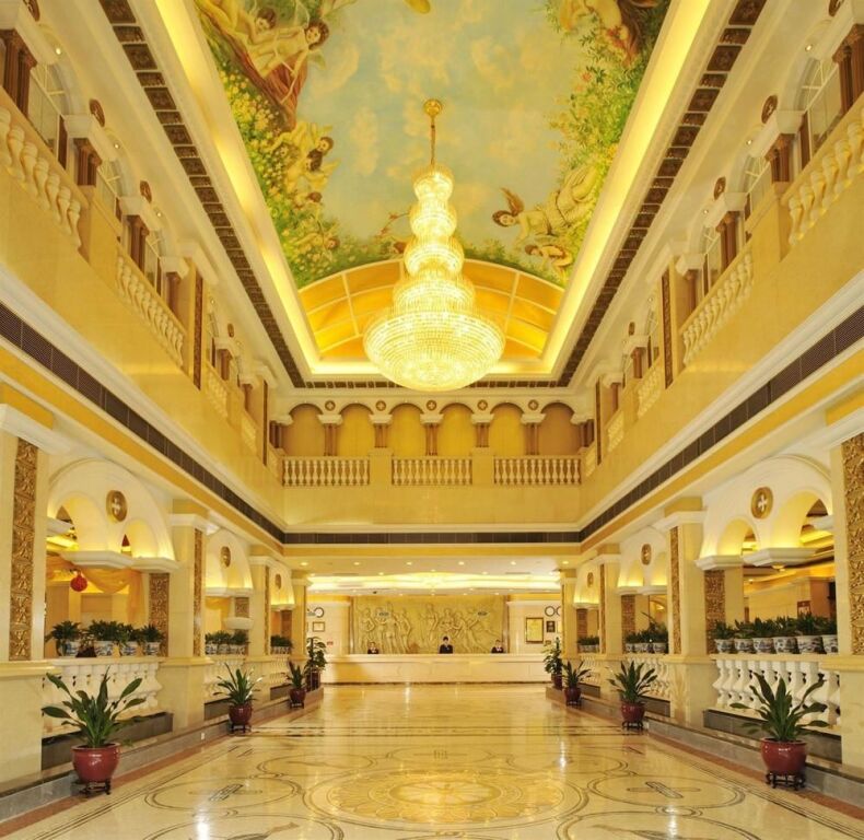 Яньань: Vienna International Hotel