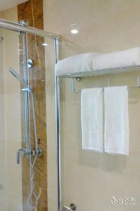 Яньань: Vienna International Hotel