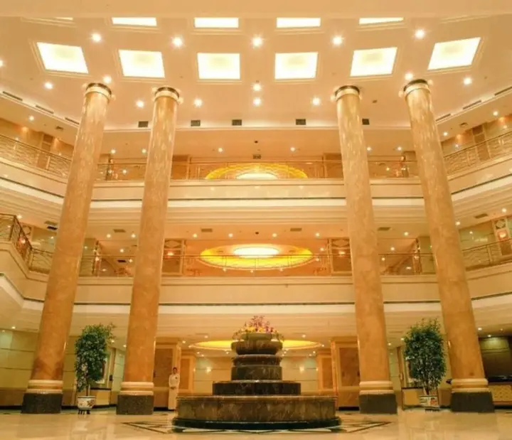 Наньян: Oriental Hyat Hotel