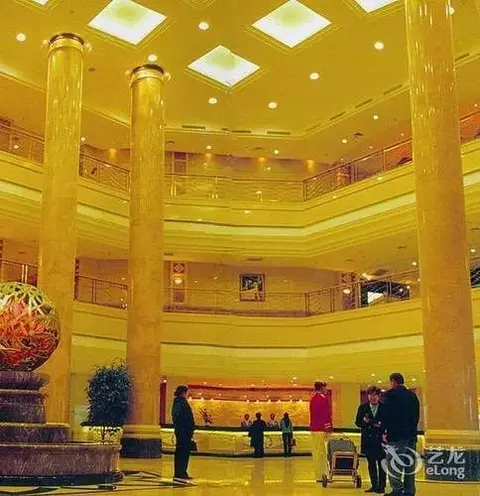 Наньян: Oriental Hyat Hotel