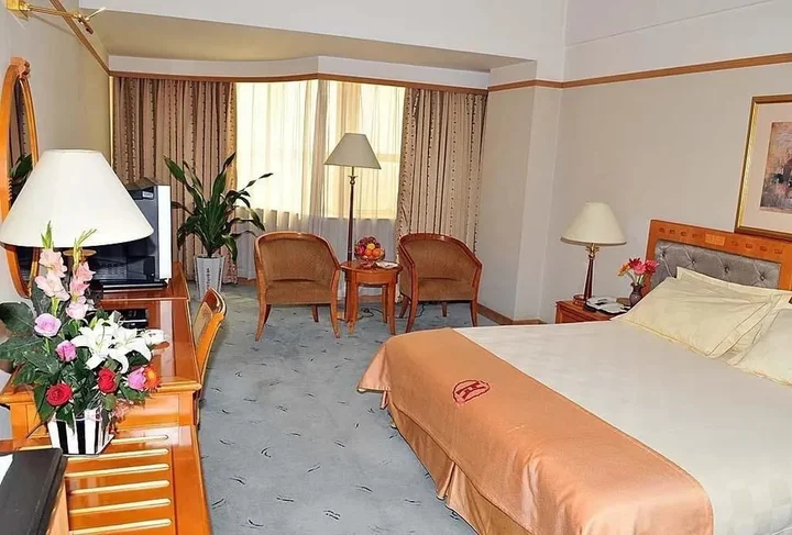 Наньян: Oriental Hyat Hotel