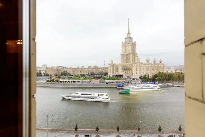 Москва: Funny Dolphins Apartments White House