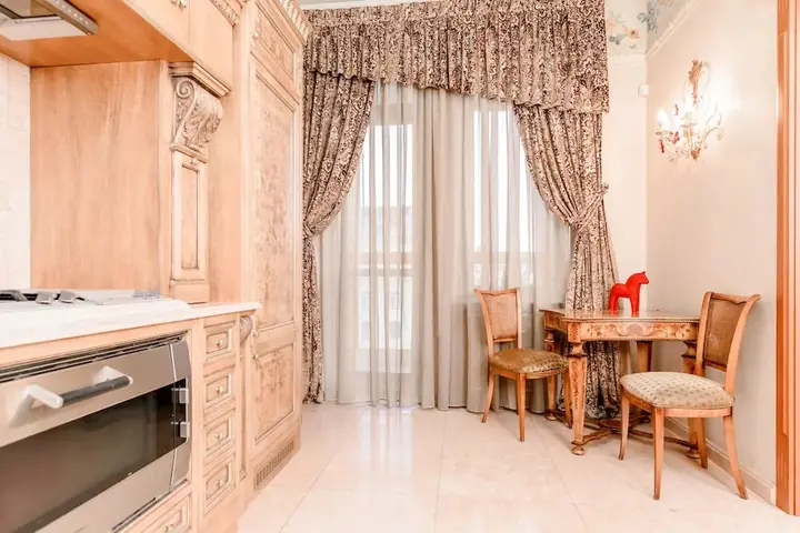 Москва: Funny Dolphins Apartments White House
