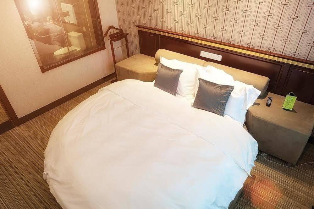 Цзинин: Kongfu Nanyuan Hotel