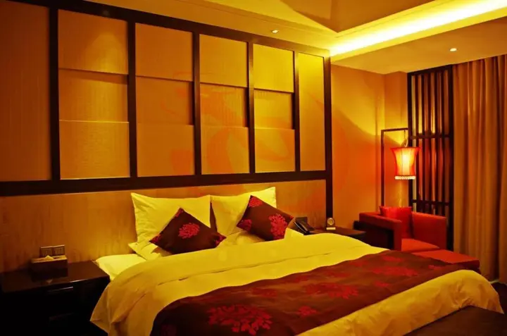 Каили: Kaili Longdu Jingyi International Hotel