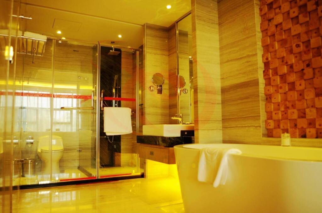 Каили: Kaili Longdu Jingyi International Hotel