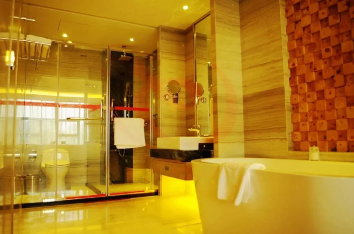 Каили: Kaili Longdu Jingyi International Hotel