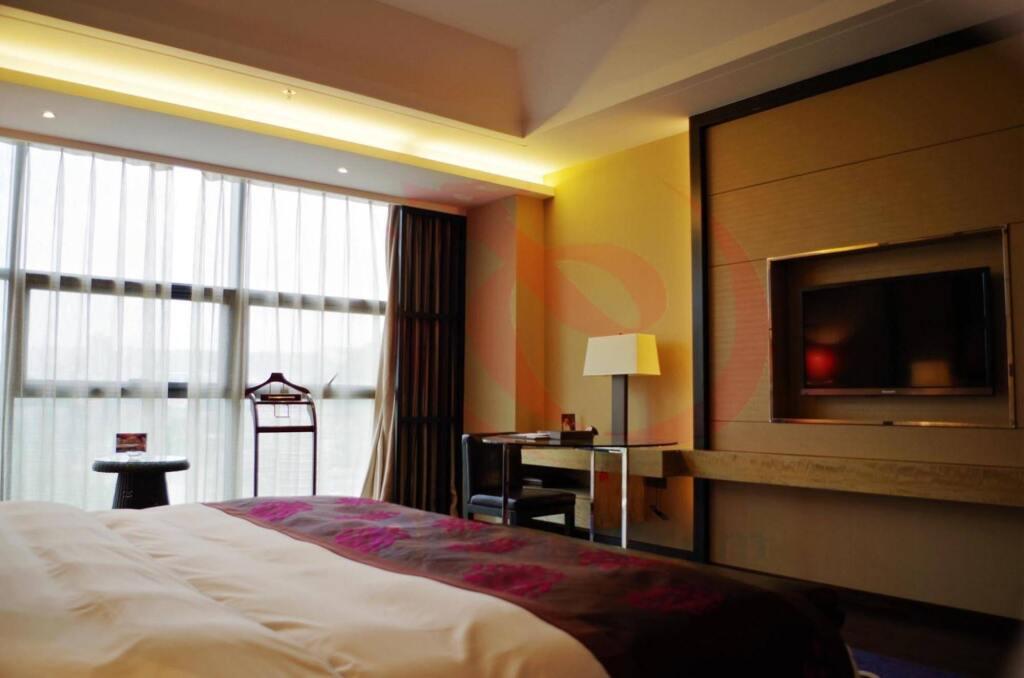 Каили: Kaili Longdu Jingyi International Hotel