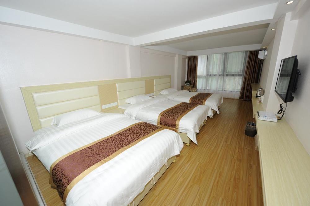 Чжанцзяцзе: Zhangjiajie Tianfu Hotel