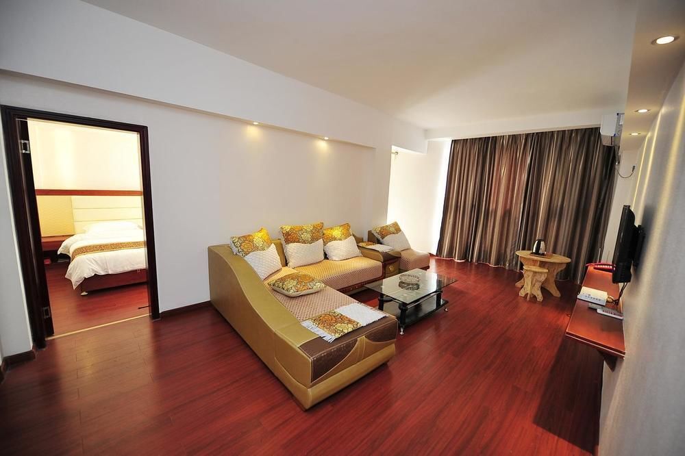 Чжанцзяцзе: Zhangjiajie Tianfu Hotel