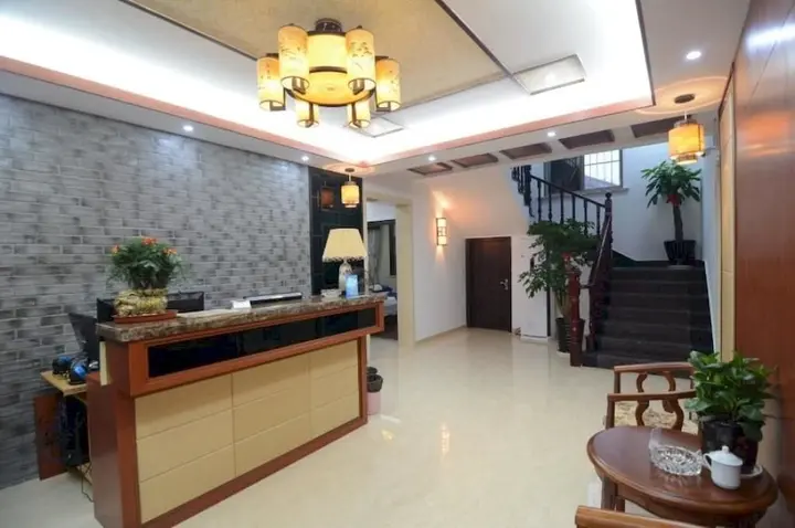 Цзясинь: Xitang Qianlong Boutique Inn