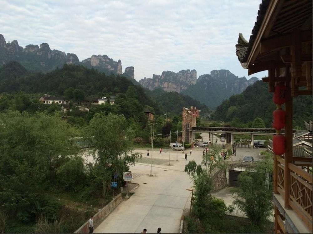 Чжанцзяцзе: Zhangjiajie Boya Hotel