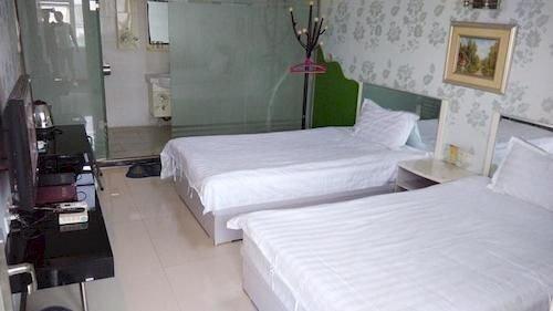 Лоян: Yuanheng Business Hotel