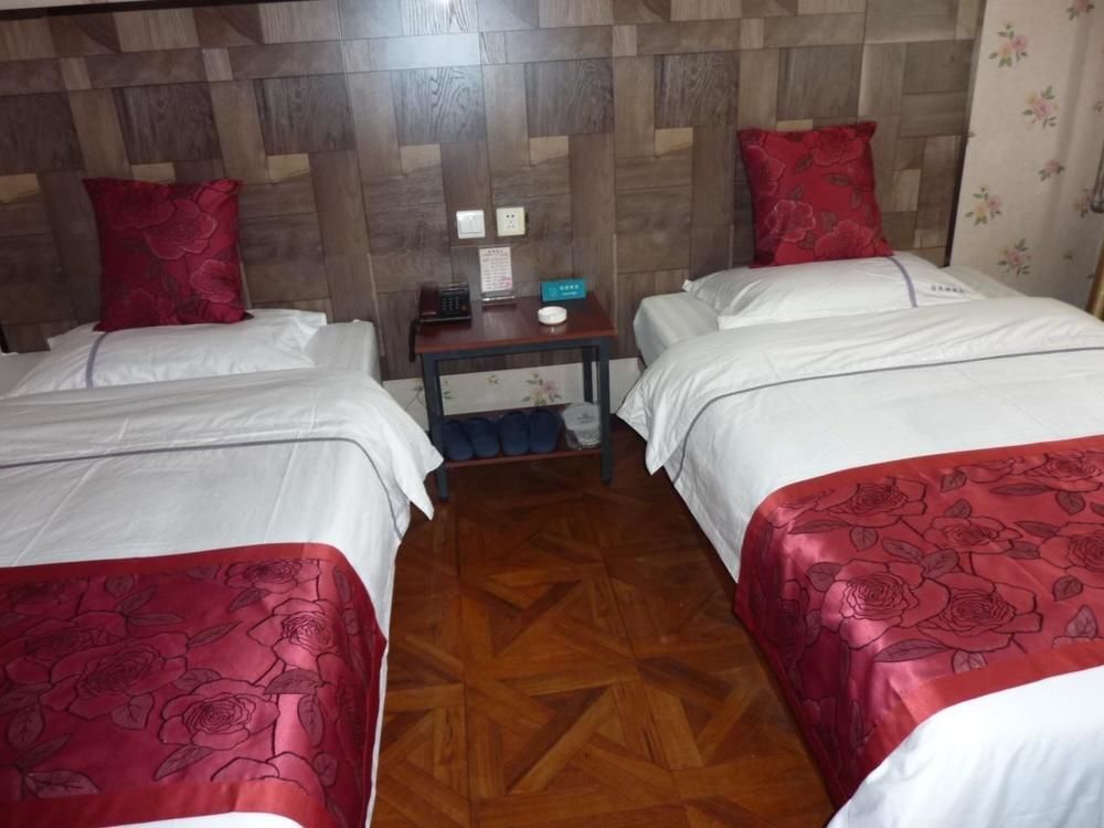 Лоян: Feiyingte Hotel