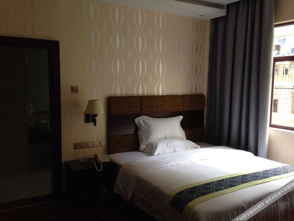 Наньнин: Nanning Mumie Hotel