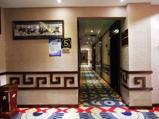 Наньнин: Nanning Mumie Hotel