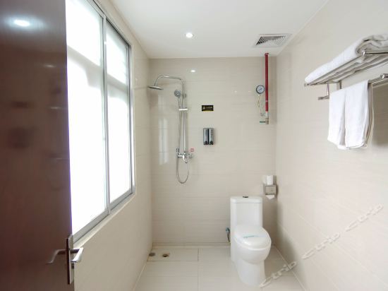 Наньнин: Nanning Mumie Hotel