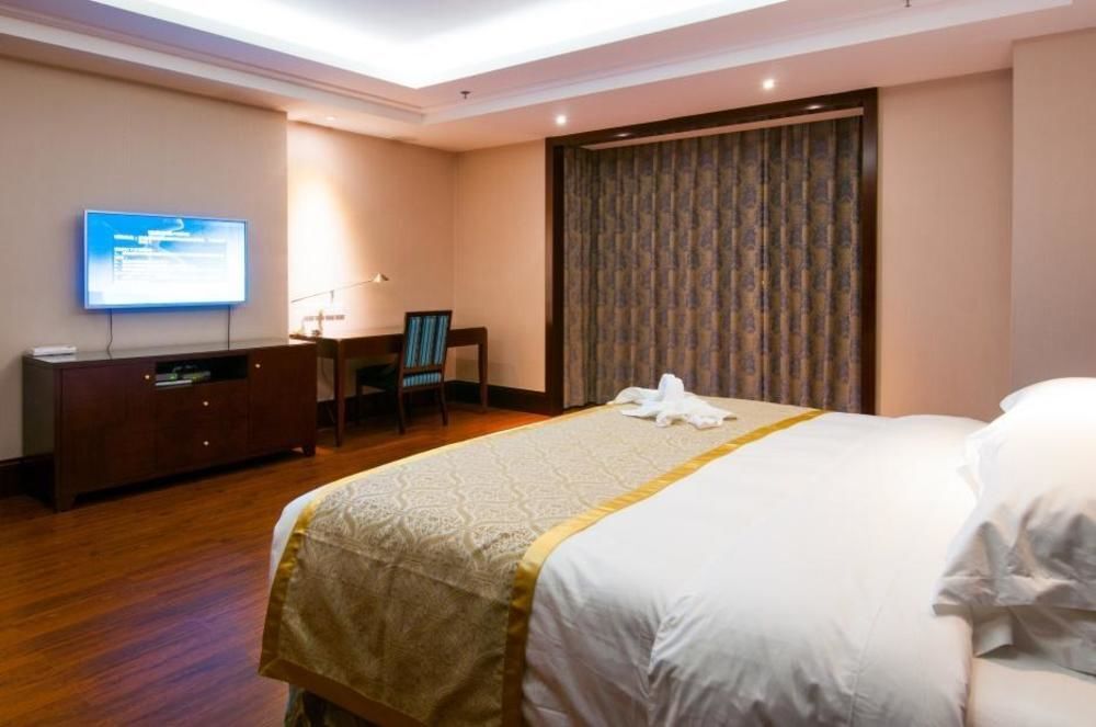 Синин: St. Treasure Luxury Qinghai China