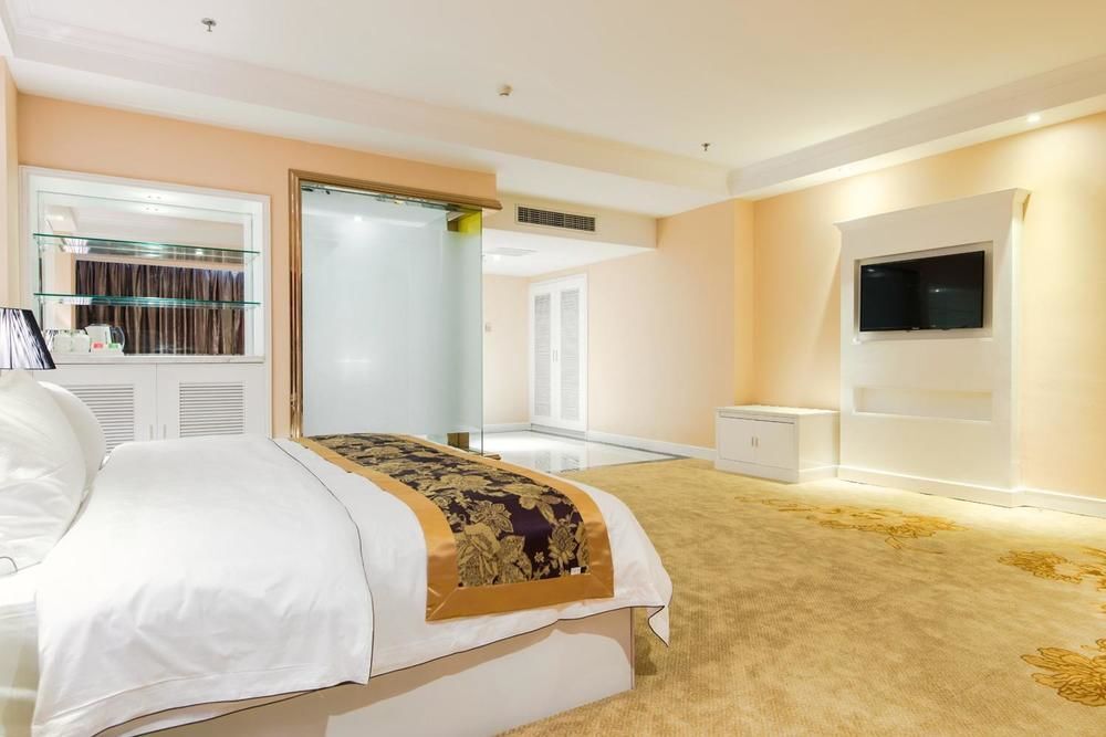 Бэйхай: Lvweisi Yinhui Hotel