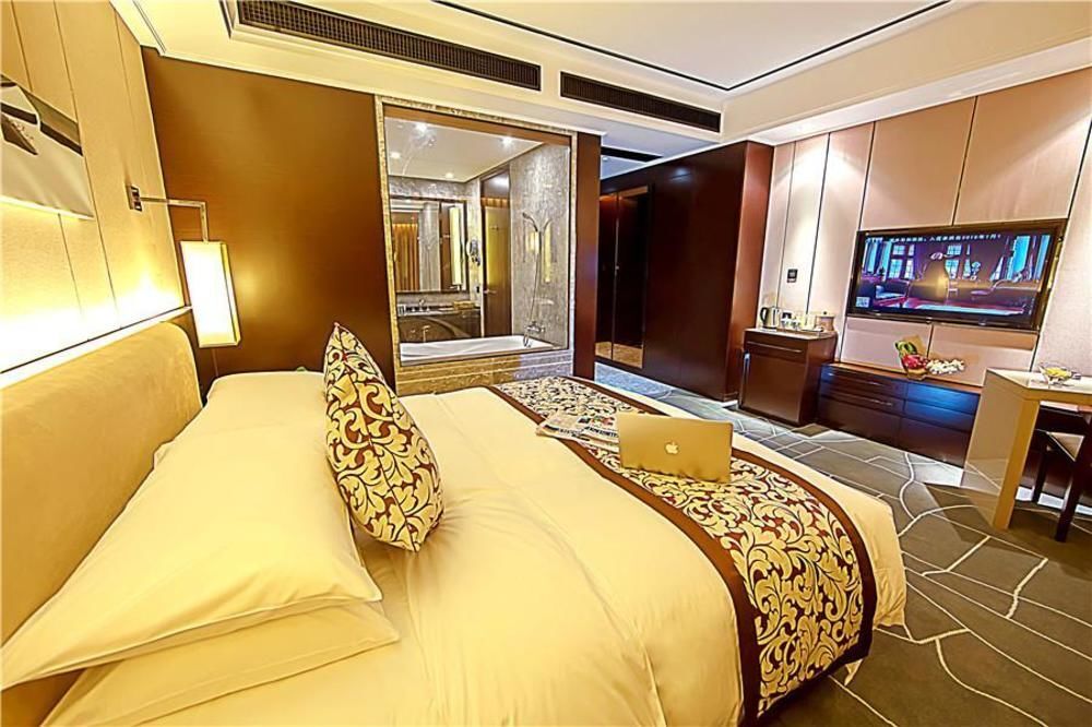 Чжэнчжоу: Zhengzhou St. Regis Xiyue International Hotel