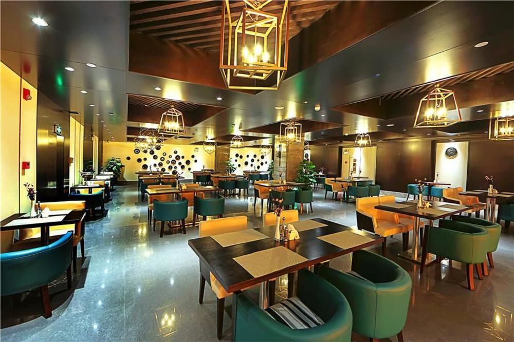 Чжэнчжоу: Zhengzhou St. Regis Xiyue International Hotel
