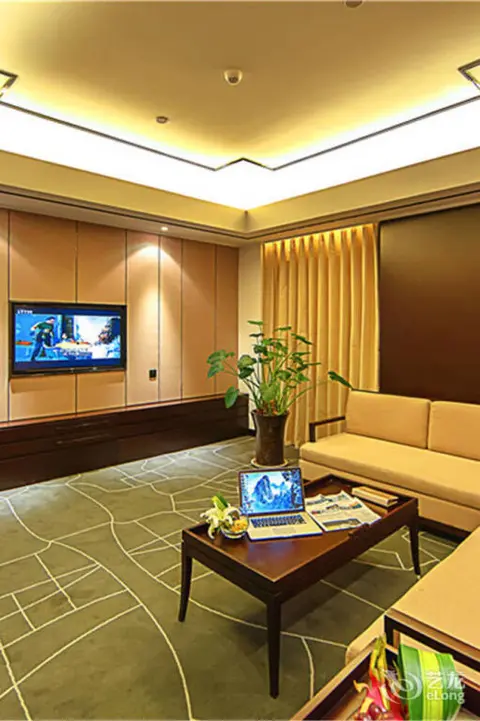 Чжэнчжоу: Zhengzhou St. Regis Xiyue International Hotel