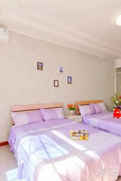 Сямынь: Small White Whale Inn