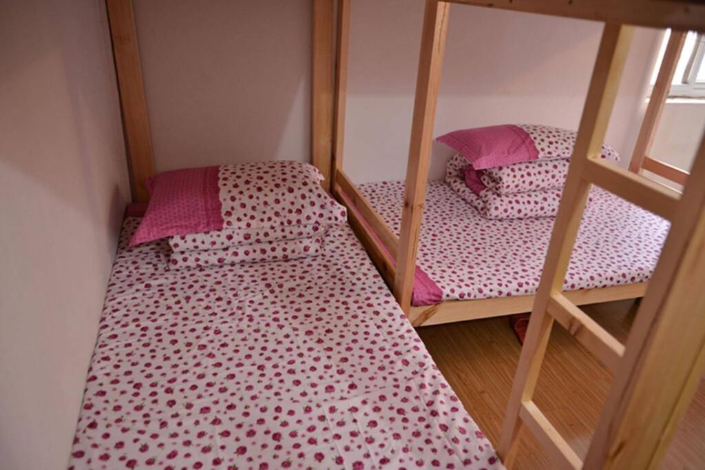 Цзясинь: Xitang 1001 Hostel