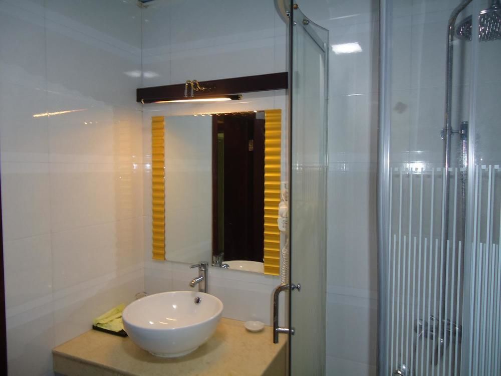 Цзиньюань: Yinzhan Hot Spring Hotel