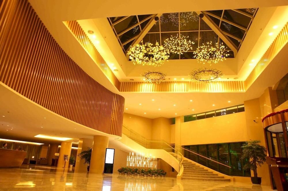 Чанчжоу: Tianmu Lake Grand Metropark Hot Spring Hotel - Liyang