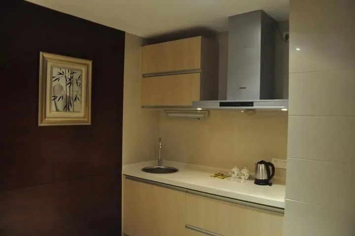 Чанчжоу: Ramada Plaza Suites Hotel Changzhou