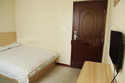 Ухань: Minghang Hotel