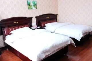 Уху: Lvzhou Business Hotel- Wuhu