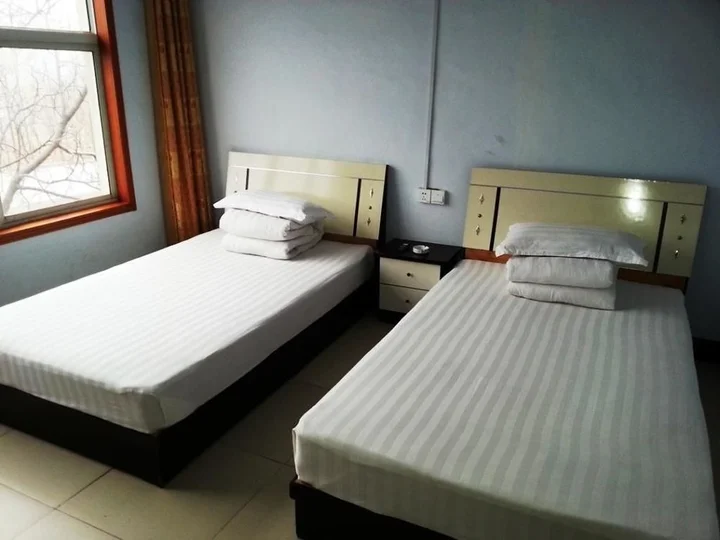 Чжэнчжоу: Shaolin Temple Xianju Hotel