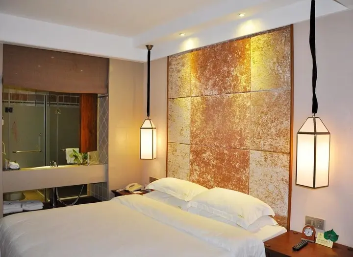 Цюнхай: Spring Four Seasons Hotel