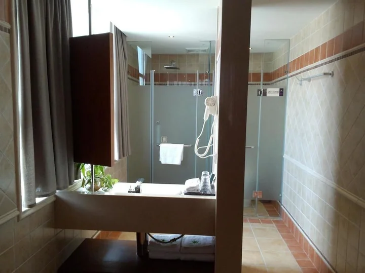 Цюнхай: Spring Four Seasons Hotel