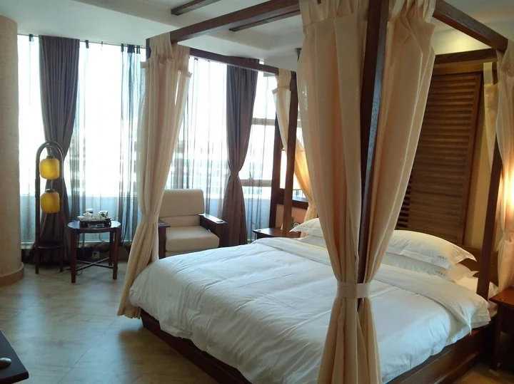 Цюнхай: Spring Four Seasons Hotel