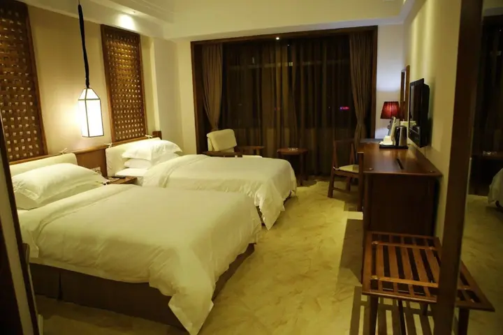 Цюнхай: Spring Four Seasons Hotel