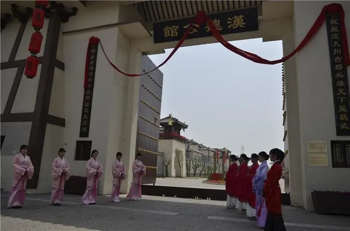Хэншуй: Qinseyuan Inn