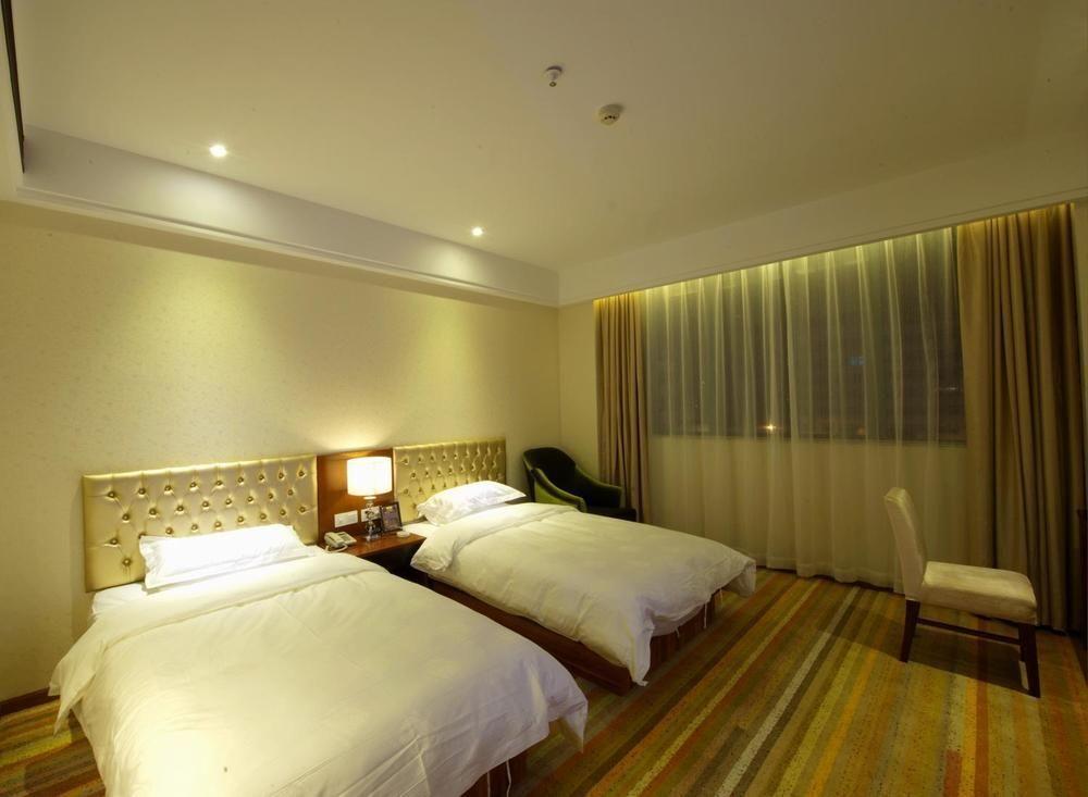 Тайчжоу: Taizhou Galaxy star hotel