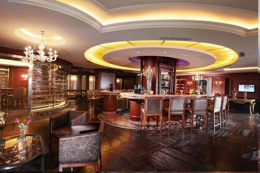 Чжаоцин: Star Lake Hotel