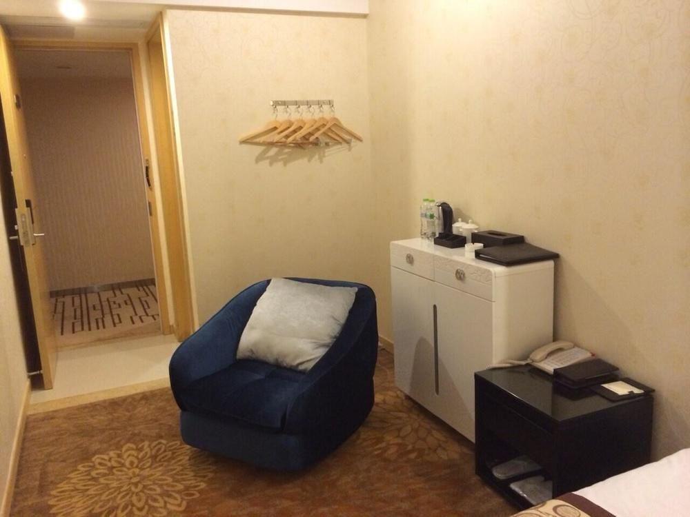 Ухань: Dollar Hotel- Wuhan