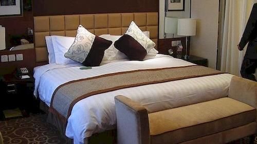 Луань: Paradise Villa Hotel Lu'an