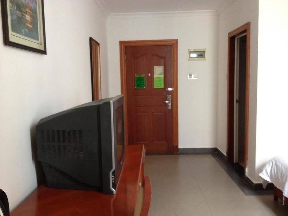 Циньчжоу: Hao Shi Jia Hotel