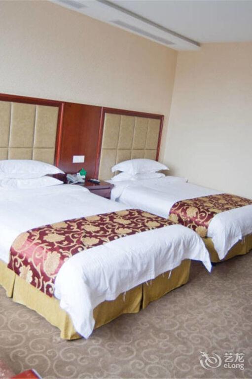 Аньцин: Zezhou Hotel