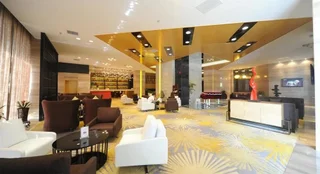 Вэйнань: Mesa International Hotel