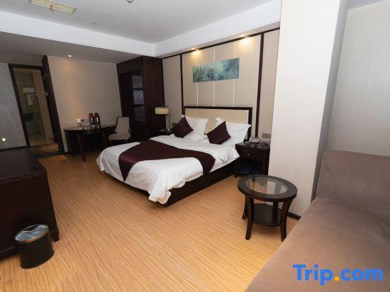 Аньцин: Zhuoyue City Hotel Anqing